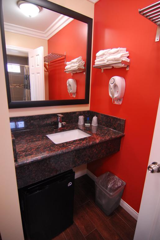- Near Universal Hollywood Motel Los Angeles